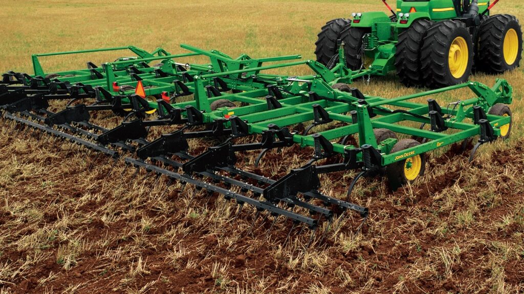 New John Deere 2410 Chisel Plow at LandMark