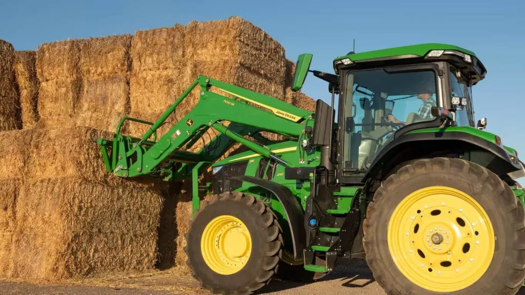 New John Deere 700M Loader at LandMark