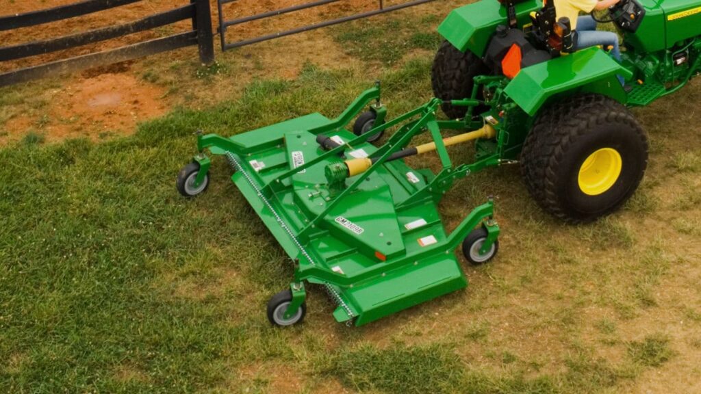 New John Deere GM21 Series Grooming Mowers at LandMark