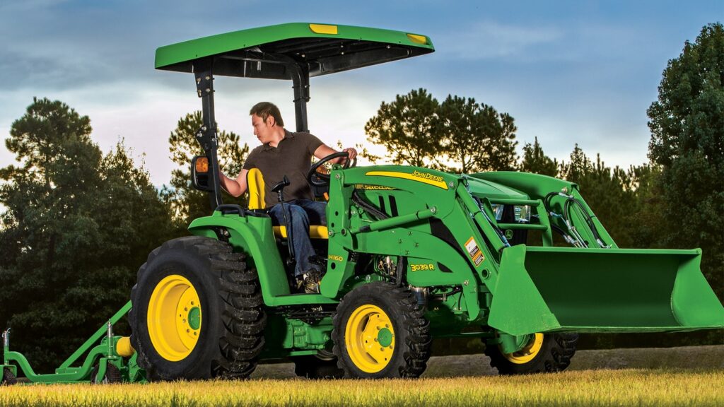 New John Deere 300R Loader at LandMark
