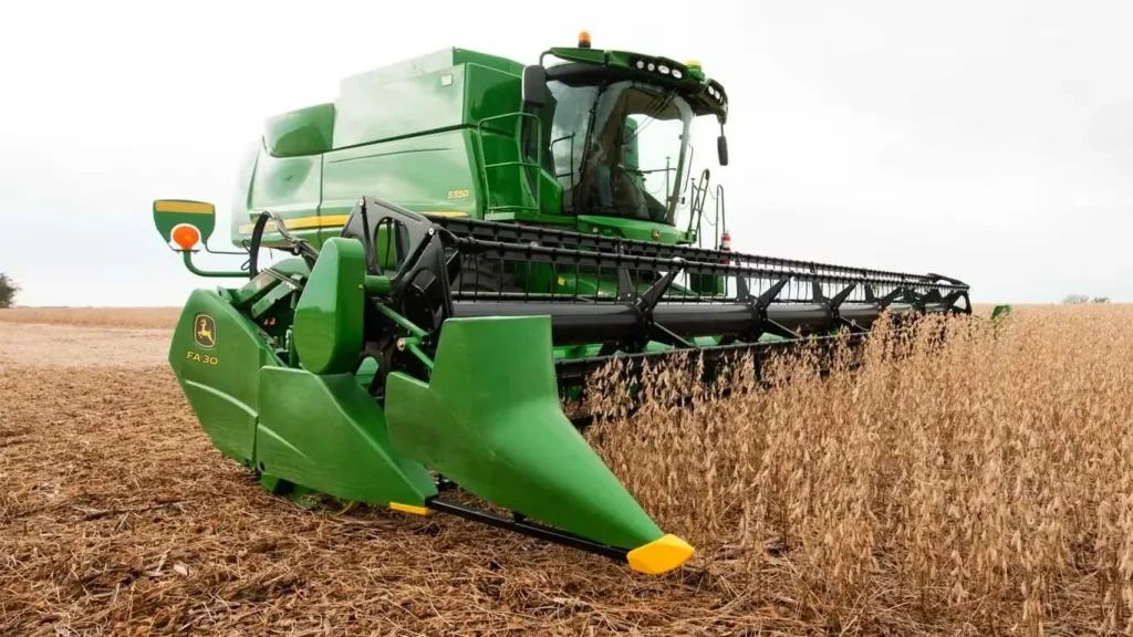 New John Deere FA 30 HydraFlex™ Cutting Platform at LandMark
