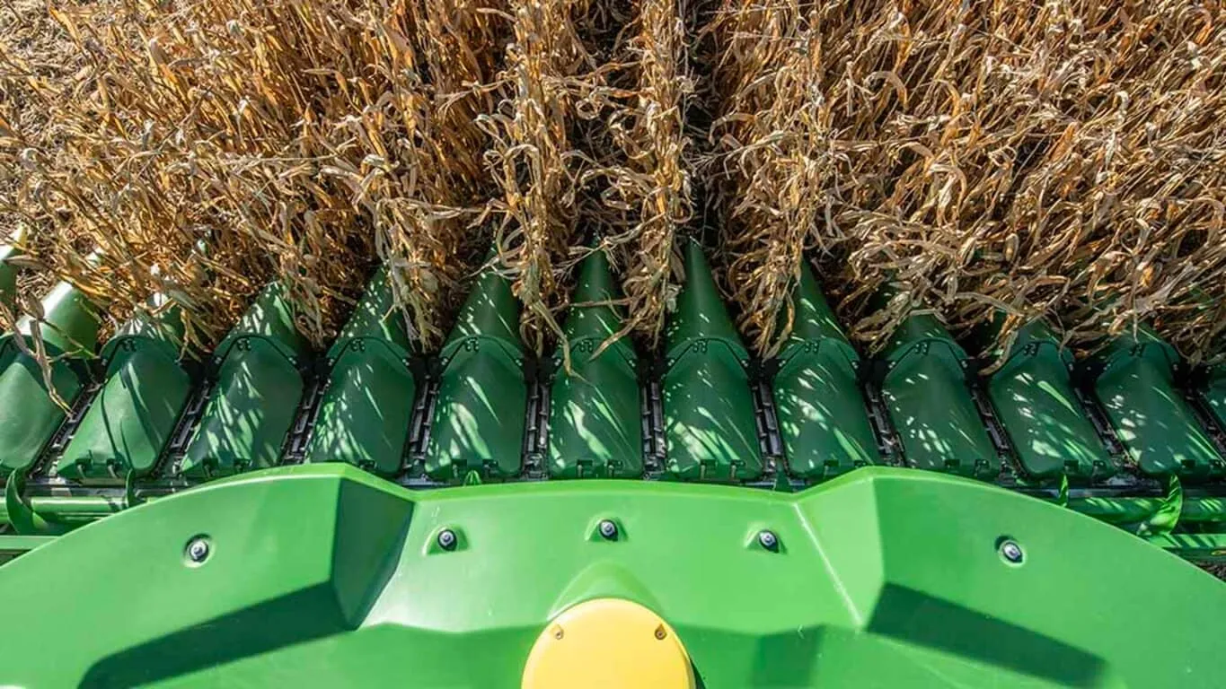 New John Deere CF12 Folding Corn Head at LandMark