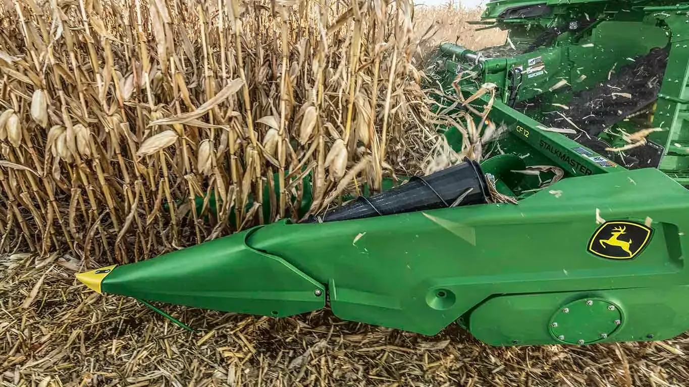 New John Deere CF12 Folding Corn Head at LandMark