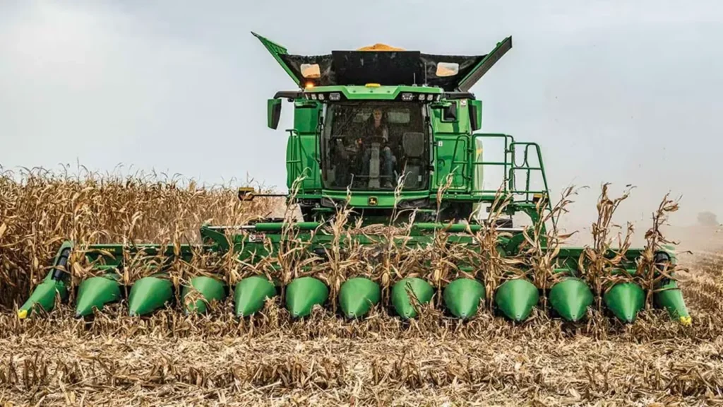 New John Deere CF12 Folding Corn Head at LandMark