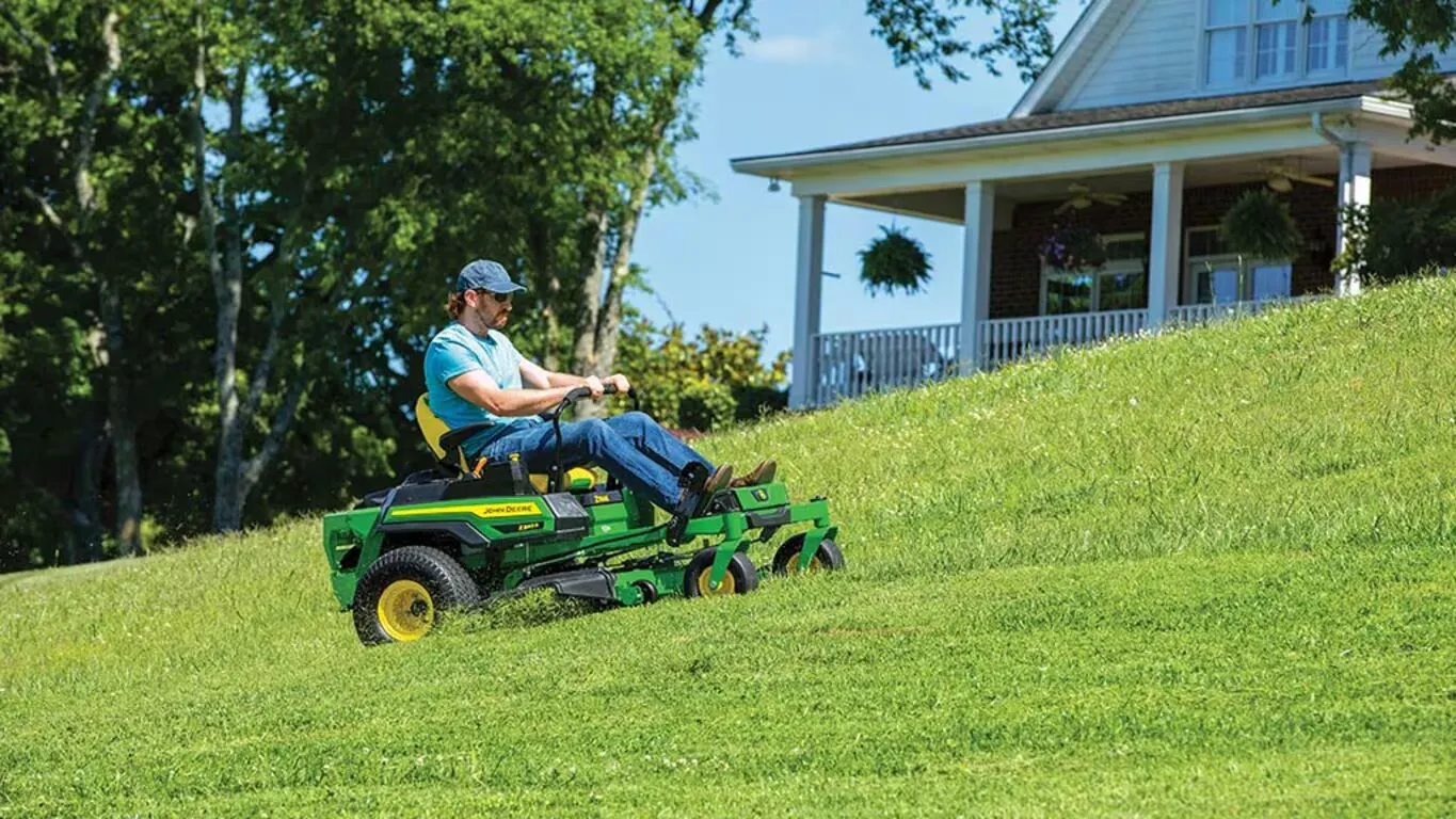 New John Deere Z330R ZTrak™ Mower with 48-in. Deck at LandMark