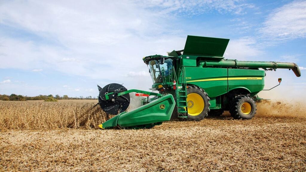 New John Deere S770 Combine at LandMark