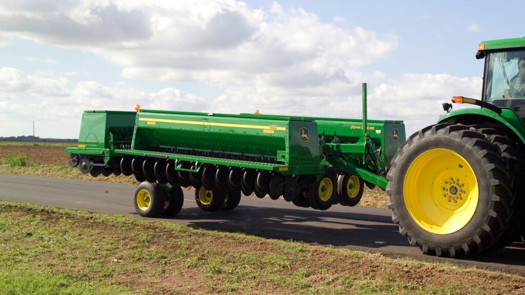 New John Deere 455 Front-Folding Grain Drill at LandMark