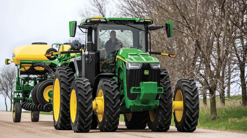 New John Deere 8R 340 Tractor at LandMark