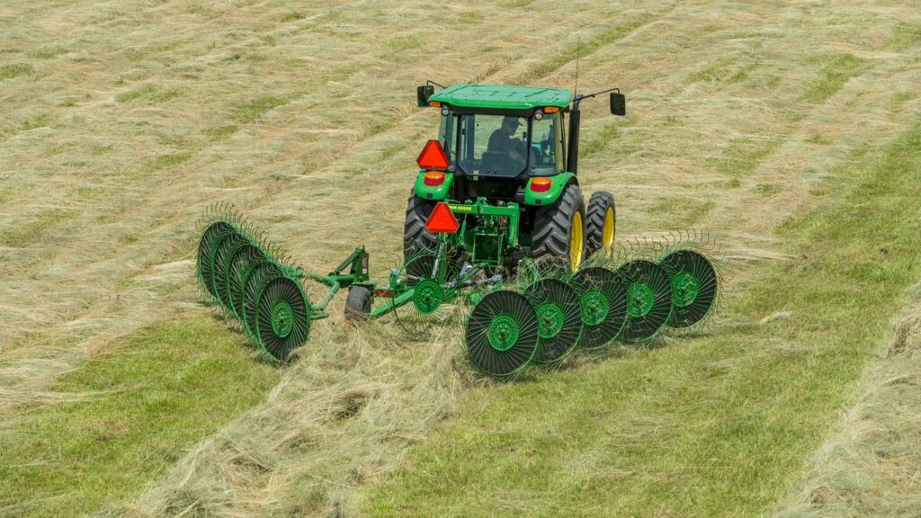 New John Deere WR00 Series Carted Wheel Rakes at LandMark